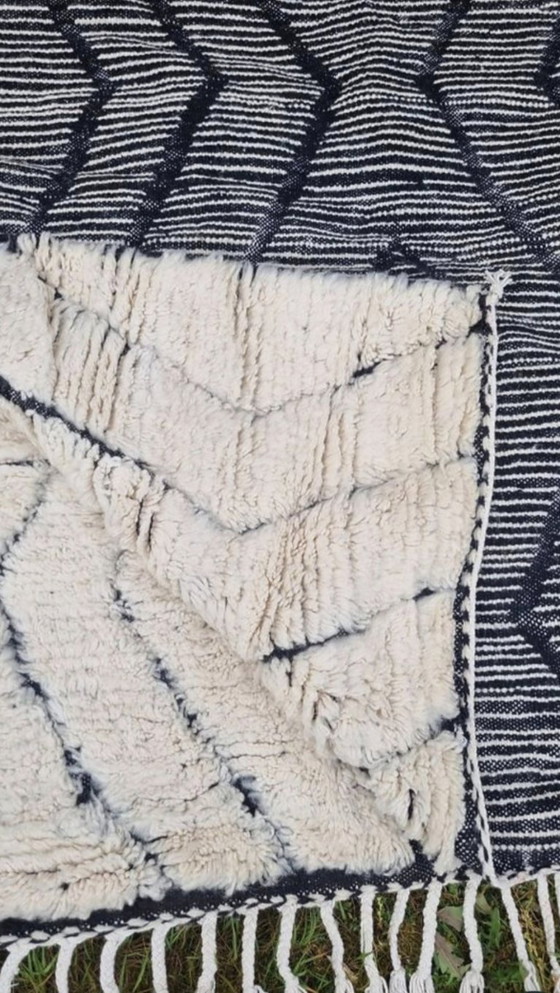 Image 1 of Tappeto berbero Beni Ouarain 250x150 cm