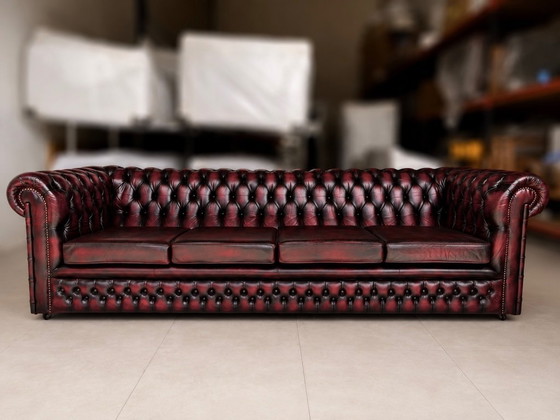 Ossenbloedrode Chesterfield 4-zitsbank met oorfauteuil – 3-5 zitsbanken, Leather (photo 4 of 10)