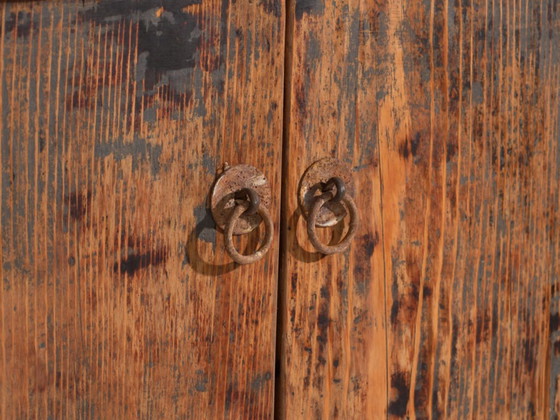 Aparador bajo de olmo con cuatro puertas y tres cajones – China, circa 1930 – Aparadores (photo 40 of 40)