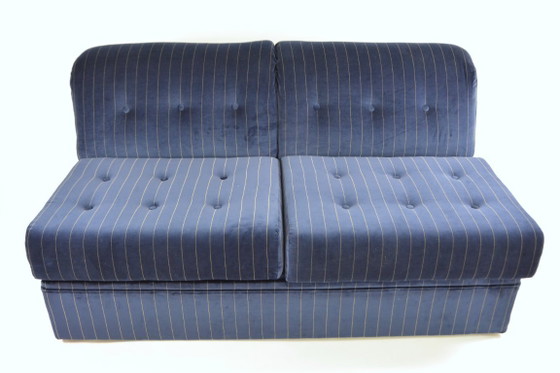 Image 1 of Blauw gestreepte slaapbank