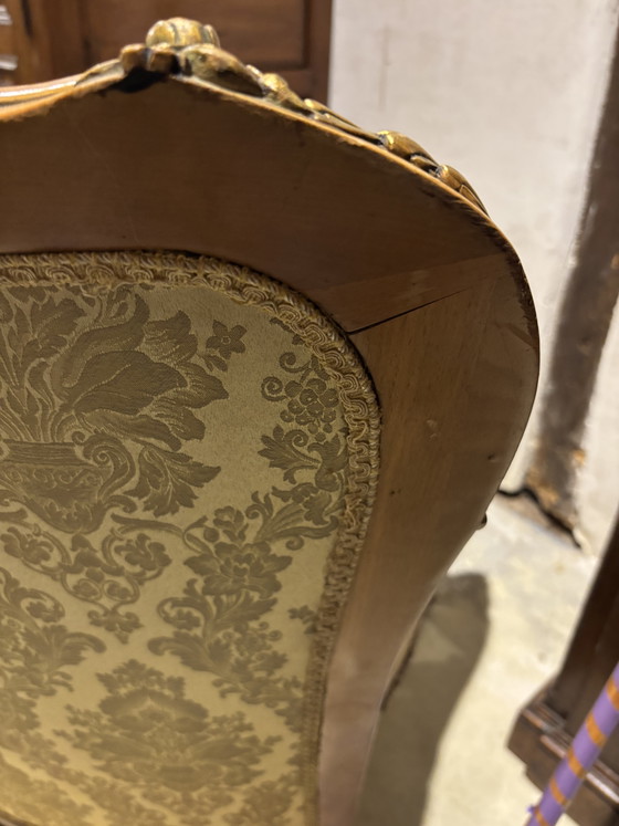Fauteuil italien original, tissu d'origine et peinture sur bois dorée d'origine. – Wood, Gold (photo 11 of 25)