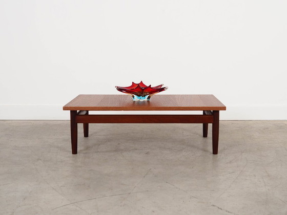 Image 1 of Mesa de centro de roble, diseño danés, década de 1970, fabricada en Dinamarca.