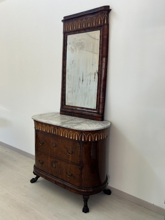 Image 1 of Cassettone - Noce - Comò con specchiera