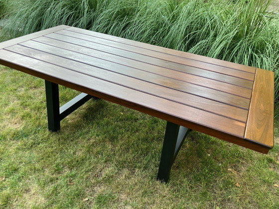 Image 1 of Tuintafel "Family" 8P - Braziliaanse Walnoot - Ambacht