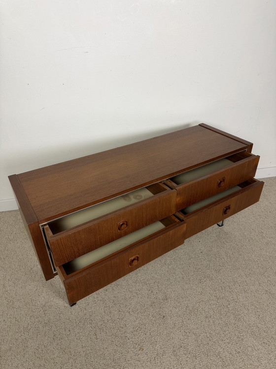Credenza bassa vintage con 4 cassetti – anni '70 – Credenze, Wood (photo 6 of 13)