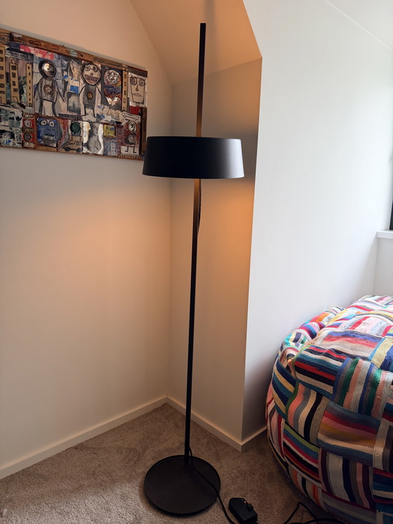 Image 1 of Lampadaire moderne réglable en hauteur La Relco