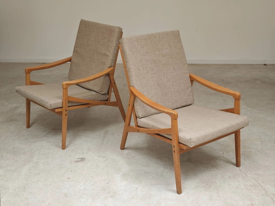 Pair of grey armchairs by Jiri Jiroutek for Intérier Praha – Wood, Mid Century Modern (photo 10 of 12)