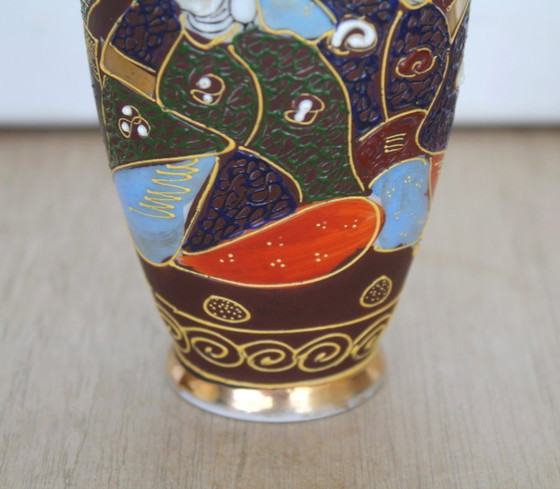 Image 1 of Satsuma Moriage set of 2 small vases, beautiful and authentic!