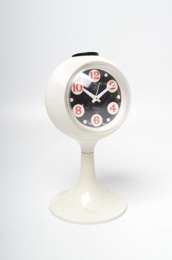 Image 1 of Meister Anker Space Age wekker / Zeldzaam geribbeld ontwerp, voetstuk / Vintage jaren 70, West-Duitsland
