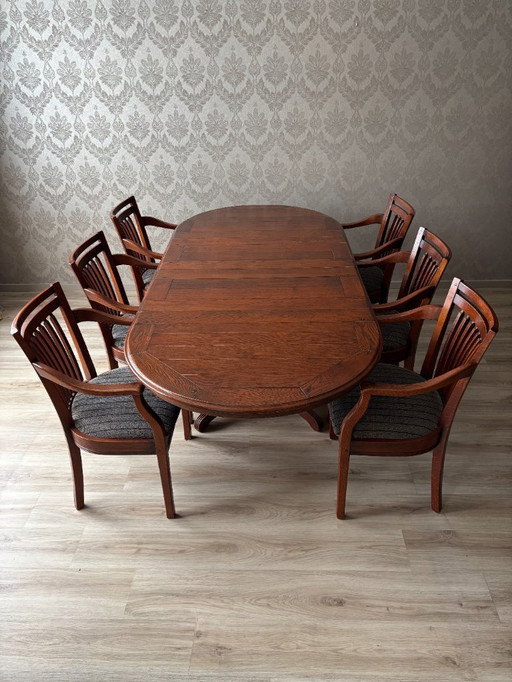 Bannink oak dining room table with 6 chairs - Extendable and stylishly flexible
