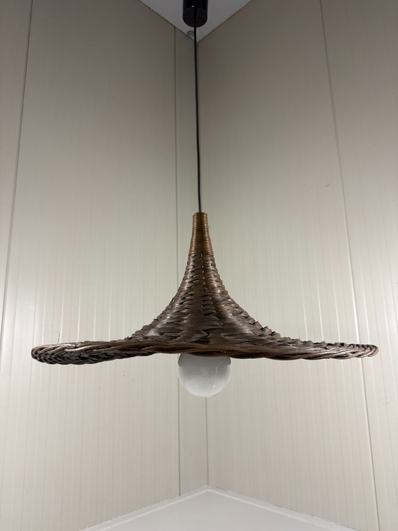 Lampada a sospensione XXL in rattan sintetico, anni '60 – Lampade a sospensione, Wicker (photo 4 of 16)