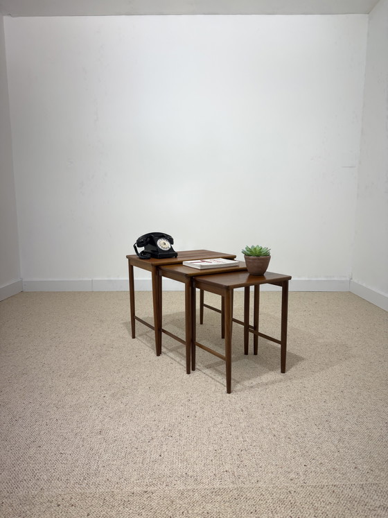 Set of 3 Scandinavian nesting tables in teak – 1960s – Dining tables, Wood (photo 3 of 6)