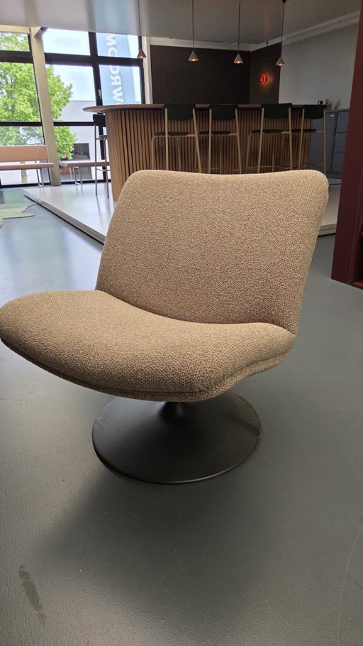 Artifort F506 Sessel von Geoffrey D. Harcourt RDI