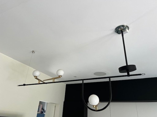1x Artemide Yanzi Suspension 1