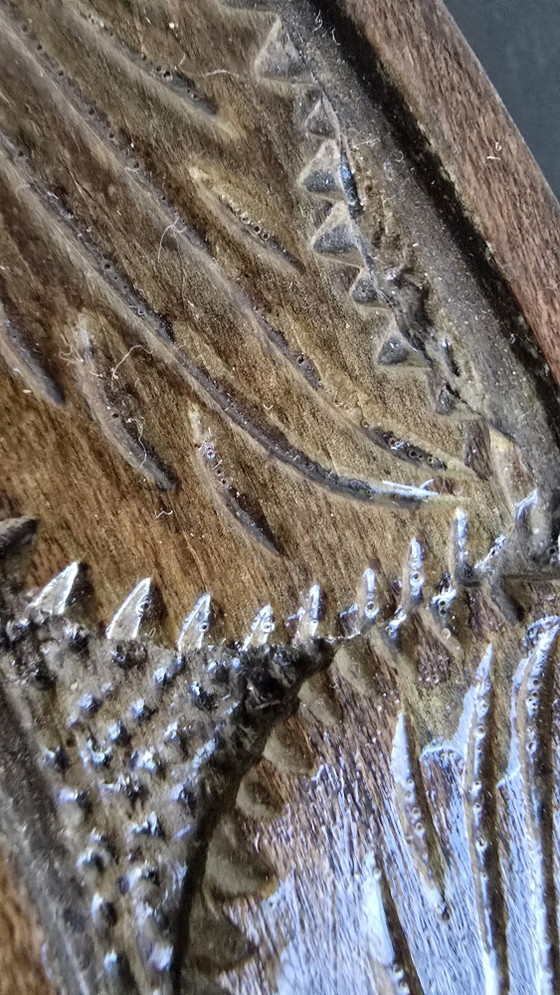 Piatto in legno intagliato a mano vintage Foresta Nera – 28cm Decorazione cervo pirografato (photo 9 of 15)