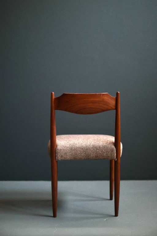 Sedie danesi di metà secolo