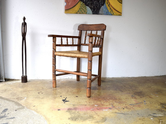 Image 1 of 1920s Rustic Antique Armchair Chaise tressée Vintage Chair