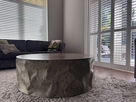 Exklusiver Designer-Couchtisch – Industrieller Luxus – Neuwertig – Couchtische, Aluminium, Wood (photo 3 of 6)