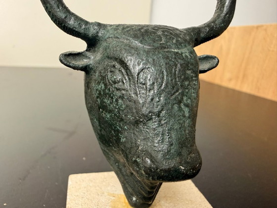 Minoïsche Bronzen Stier Standbeeld – Beeldhouwkunst, Stone (photo 3 of 7)