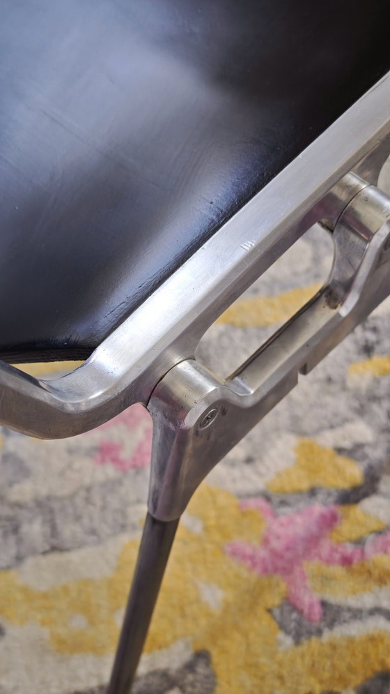 Image 1 of Silla de diseño Castelli, Piretti, estilo moderno de mediados de siglo, industrial