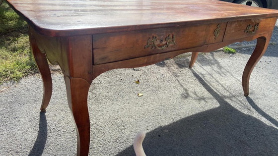 Escritorio de Olmo Macizo del Siglo XVIII Época Luis XV – Mesas de comedor, Madera (photo 10 of 18)