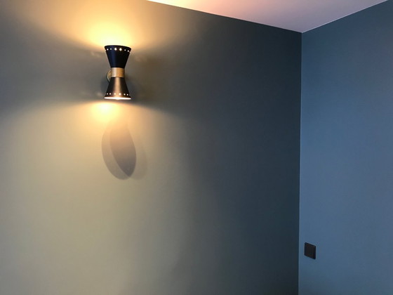 Image 1 of Diabolo-vormige wandlamp, design uit de jaren 50.