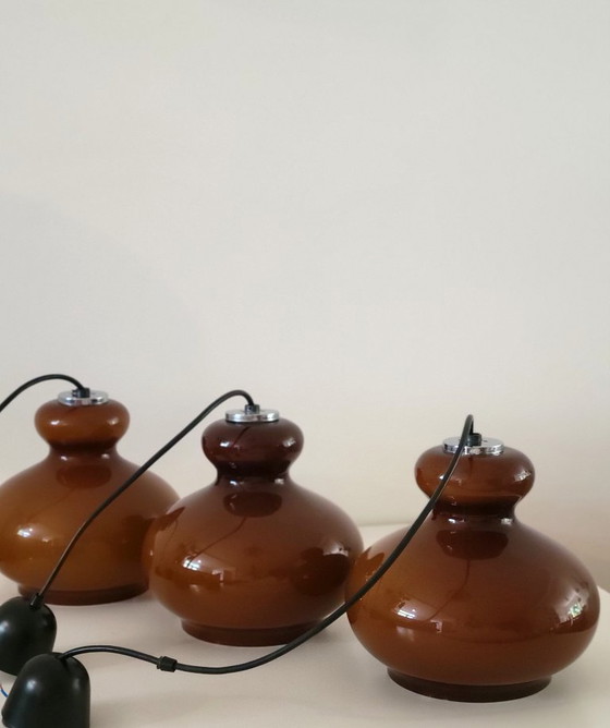 Image 1 of Lampade a sospensione vintage in vetro opalino marrone di Peill & Putzler