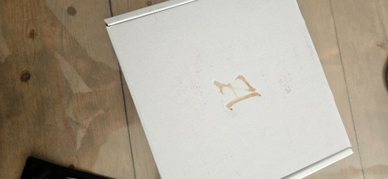 Image 1 of Handgefertigter Aschenbecher aus Eichenholz mit Epoxidharz – Individueller Zigarrenaschenbecher – Das perfekte Geschenk für die 