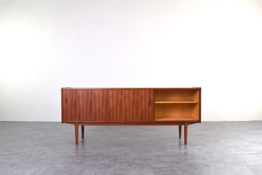 Mid-Century Swedish Teak Sideboard Model Trio by Nils Jonsson for Hugo Troeds, 1960s.
