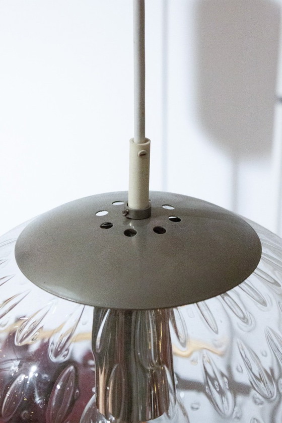 Image 1 of Lampada a sospensione vintage Raak Amsterdam a forma di sfera di vetro, anni '60