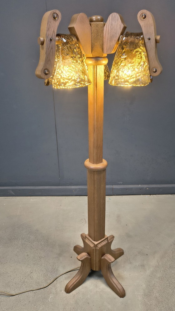 Image 1 of Lampadaire rustique en chêne et verre de Murano, années 1960