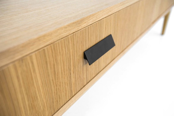 Image 1 of Buffet bas en chêne 2 tiroirs - L02