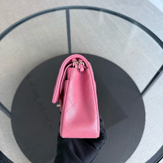Image 1 of Bolso Chanel Classic Flap pequeño - Caviar 23CM, piel de becerro granulada acolchada, herrajes de oro rosa, Serie 28