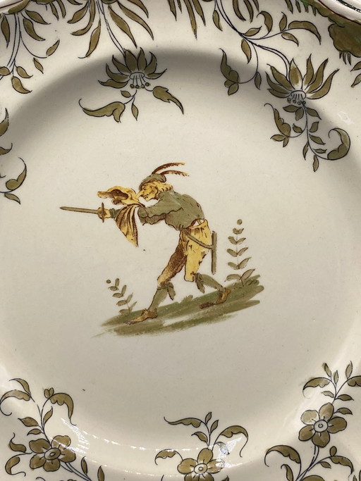 Decoratief faience bord – Groteske decoratie in de Moustiers-stijl – 20e eeuw – servies (photo 2 of 4)