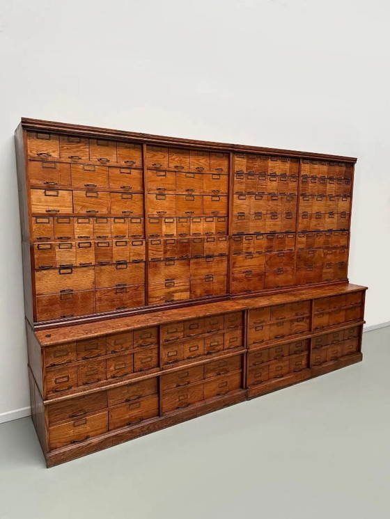 Image 1 of Sehr großer antiker amerikanischer Eichenholzschrank / Apothekerschrank, ca. 1900