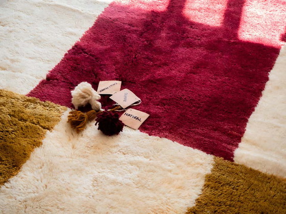 Image 1 of Moroccan wool carpet 250cmx150cm