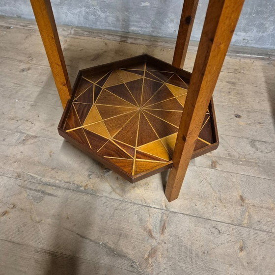 Image 1 of Marqueterie met twee verdiepingen uit het midden van de vorige eeuw, Tsjecho-Slowakije, jaren 60-70