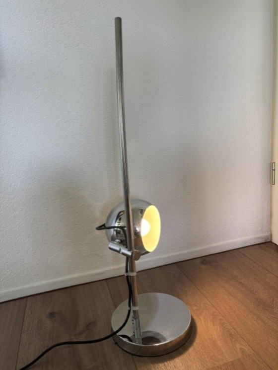 Space Age 70s chrome desk/table lamp – Metal (photo 10 of 10)