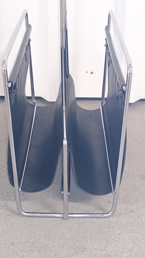 Image 1 of Portariviste dal design originale degli anni '60