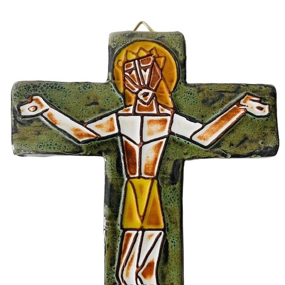 Image 1 of Mid-century Keramisch kruisbeeld Jezus aan het kruis keramiek wandkruis 1960's