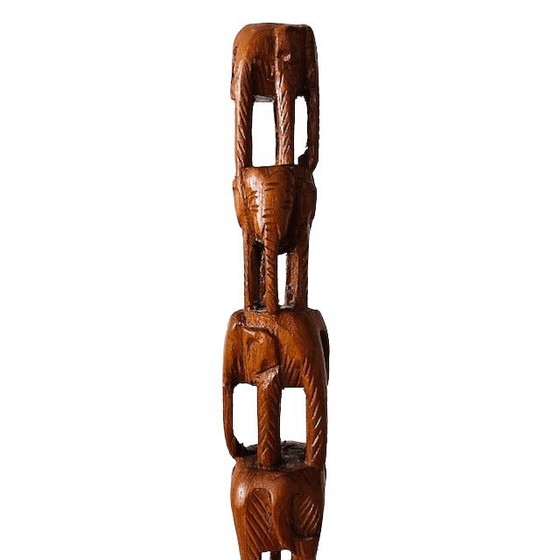 Image 1 of Torre dell'elefante con totem in legno intagliato d'epoca