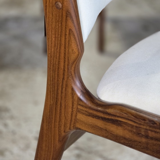 Image 1 of 8x Erik Buch Model 89 vintage jaren 60 Deense stoel gerestaureerd teak