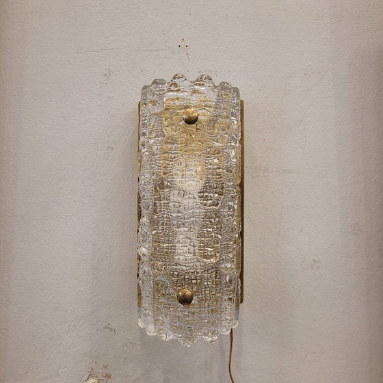 Image 1 of Pareja de apliques, cristal y latón dorado, Carl Fagerlund para Orrefors, 70's - Suecia