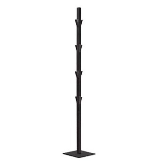 perchero ventana - diseño Vincent Van Duysen