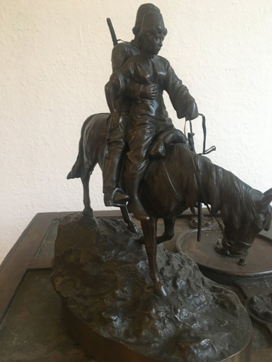 Image 1 of "Das Kosakenpaar" von Albert Moritz Wolff (Bronzefigur, signiert)