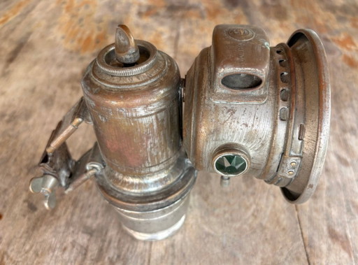 Antiguo Farol de Carburo Joseph Lucas Nº 133 "Calcia Club"-Tamaño Grande / Motocicleta (1910-1914, Eduardiano) - 100% original