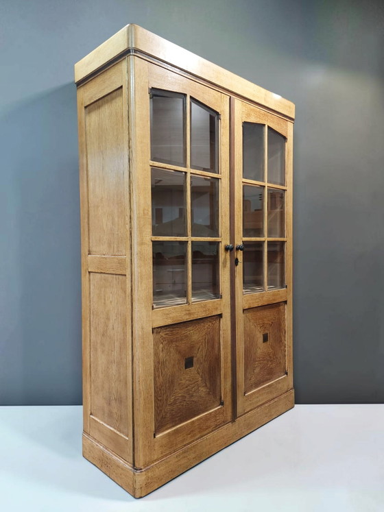 Vitrina escolar de Ámsterdam – Wood, Glass (photo 3 of 10)