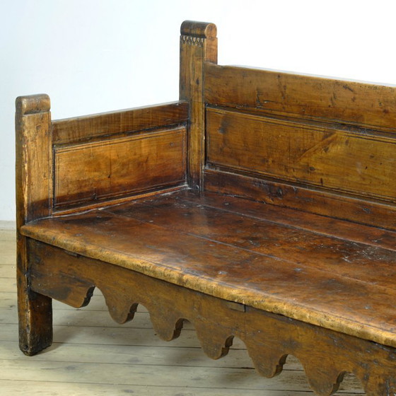 Image 1 of Antique walnut bench, Southern France / Northern Spain, 17th–18th century