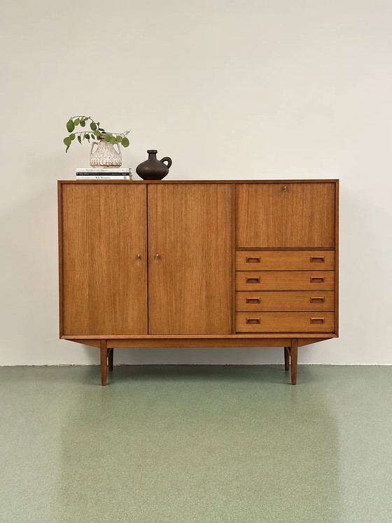 Mid-Century Teak Highboard, 1960er, Holz, Mid Century Modern (Foto 6 von 7)