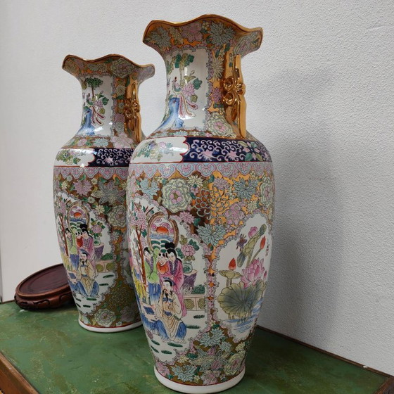 Set Large Vintage Oriental Vases Baluster Vases, Canton Porcelain (photo 15 of 17)